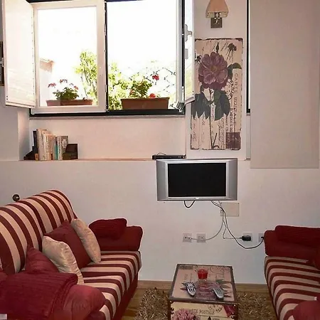 Apartment Bairro Alto House, By Timecooler